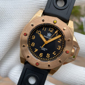 Reloj Steeldive SD1945S de bronce para buceo profundo de 3000 m