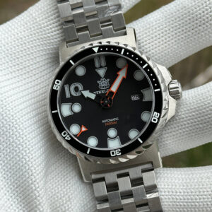 Reloj de buceo Steeldive SD1982 de gran tamaño, 46,5 mm, 25 000 m, con calendario